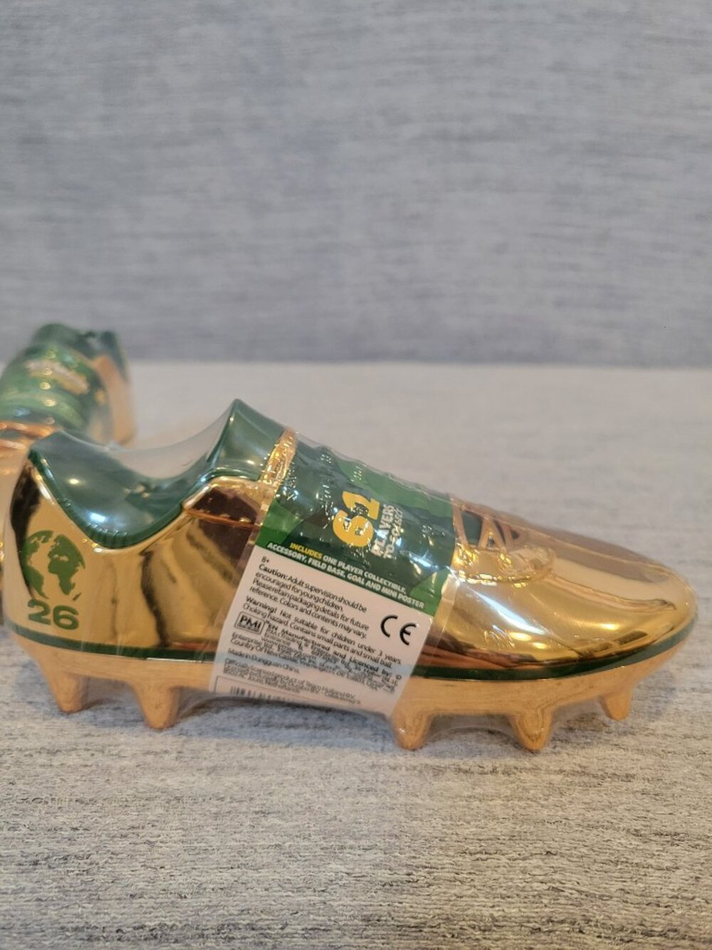 Supergoal World’s Best Soccer Player Collectible Players Blind Cleats - Picture 2 of 5